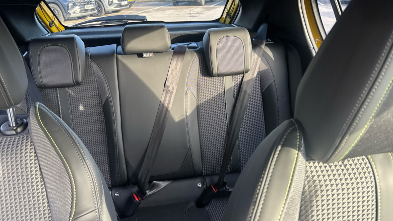 Peugeot 208 1.2 PureTech 100 GT 5dr Petrol Hatchback